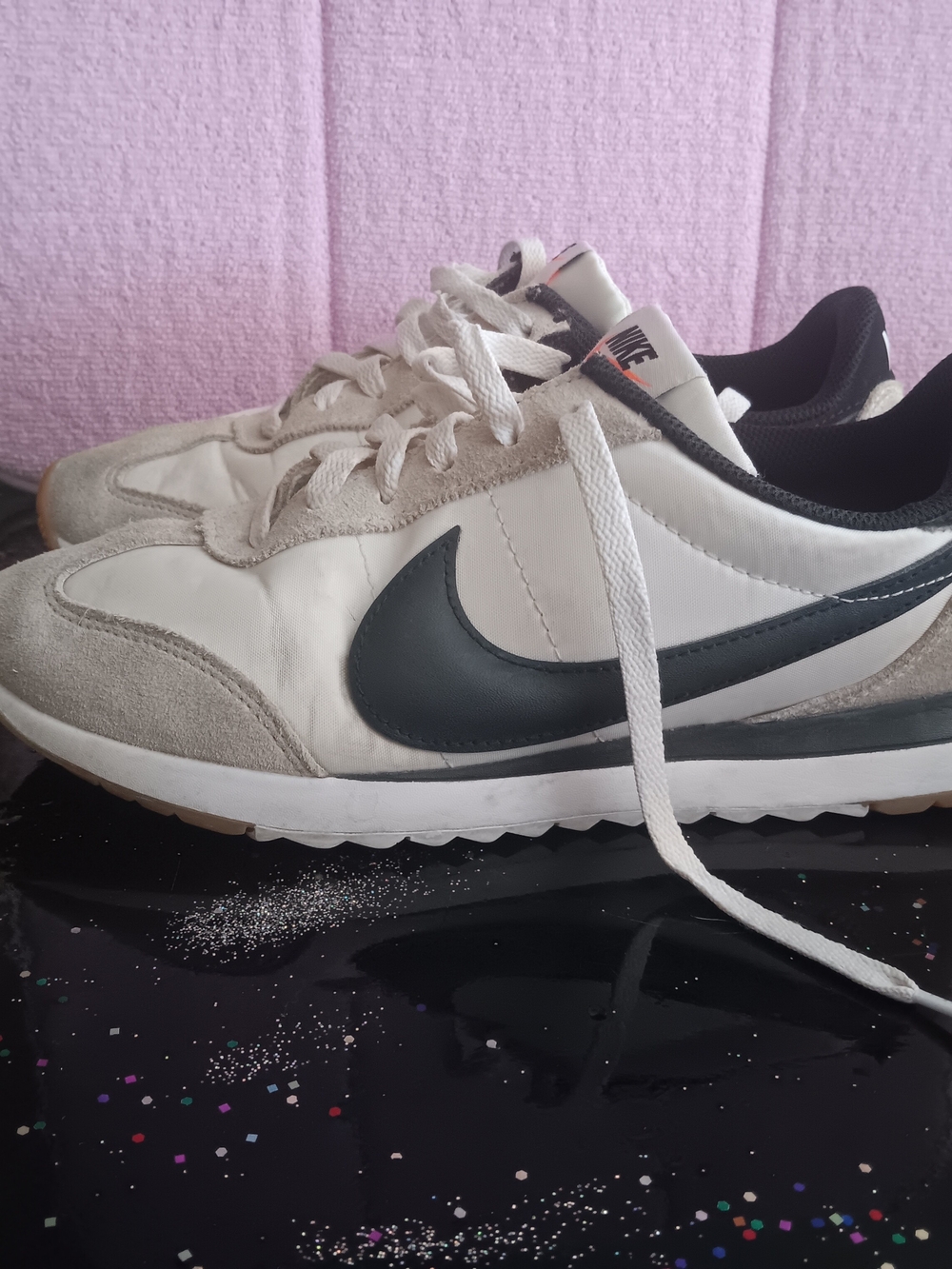 Nike Men’s White and Gray Retro Running Sneakers